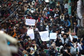 مشاركون في احتجاج بنيودلهي ضد سياسات التضييق على المسلمين (رويترز)