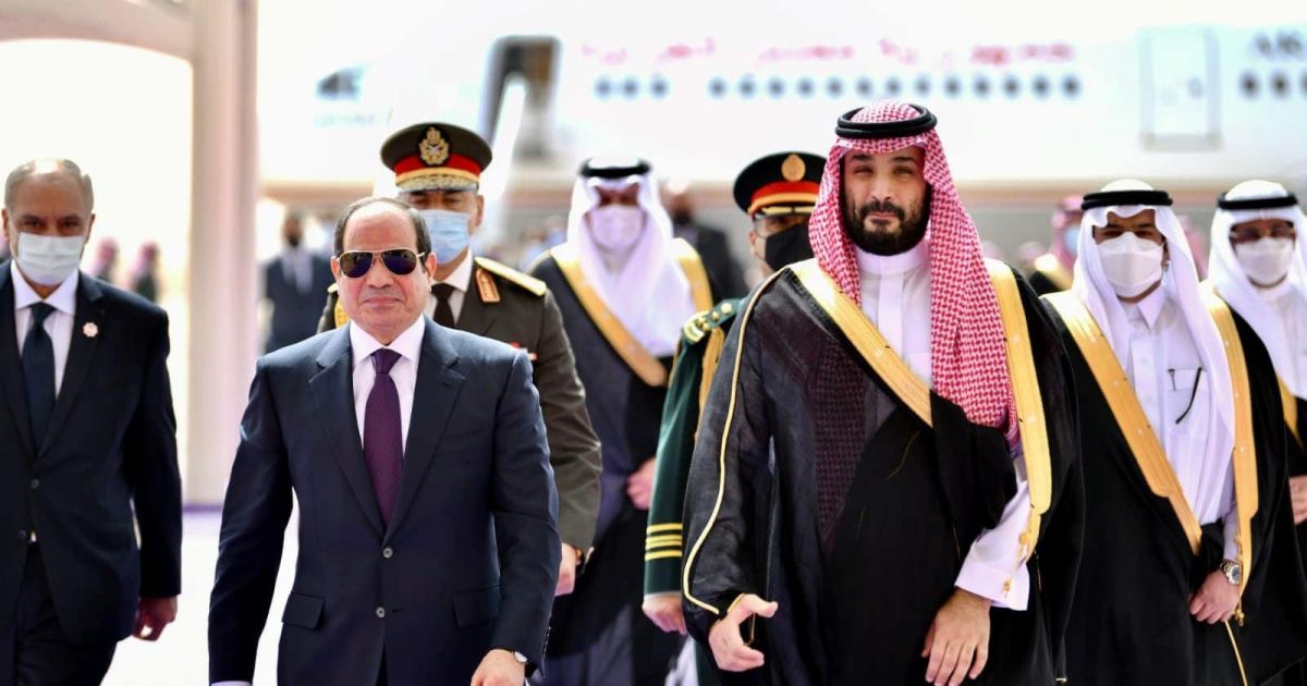 فلسطين ونووي إيران وسد النهضة والحوثيون.. السيسي يبحث في السعودية قضايا إقليمية