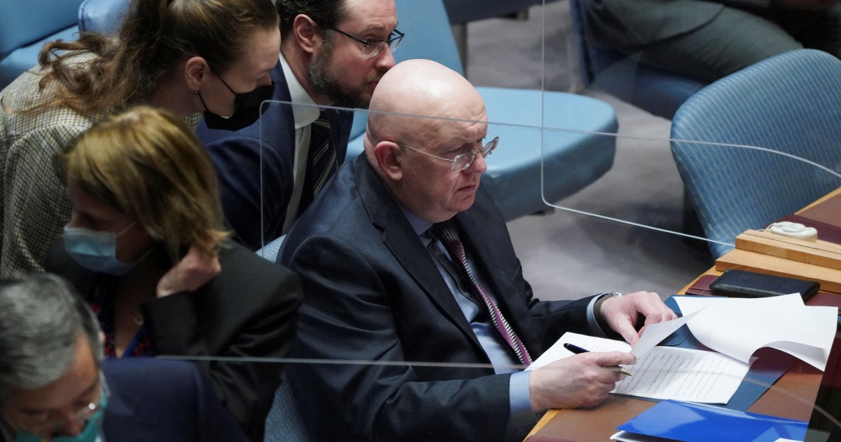 اتهمت الدول الغربية بممارسة ضغوط "لم يسبق لها مثيل".. روسيا تسحب تصويتا بمجلس الأمن حول أوكرانيا
