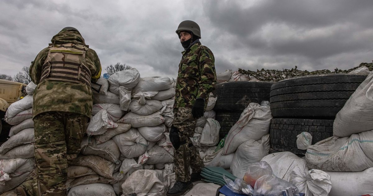 تطورات حرب روسيا على أوكرانيا اليوم.. مخاوف من استخدام أسلحة كيميائية وتقديرات أميركية بمقتل آلاف الجنود الروس