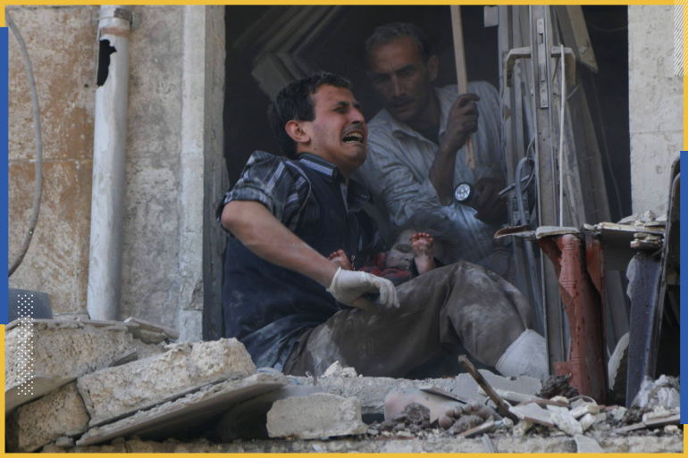 ATTENTION EDITORS - VISUALS COVERAGE OF SCENES OF INJURY OR DEATH A man reacts while holding a dead child after what activists said were explosive barrels thrown by forces loyal to Syria's President Bashar al-Assad in Al-Shaar neighbourhood of Aleppo April 27, 2014. REUTERS/Hosam Katan (SYRIA - Tags: POLITICS CONFLICT TPX IMAGES OF THE DAY) TEMPLATE OUT