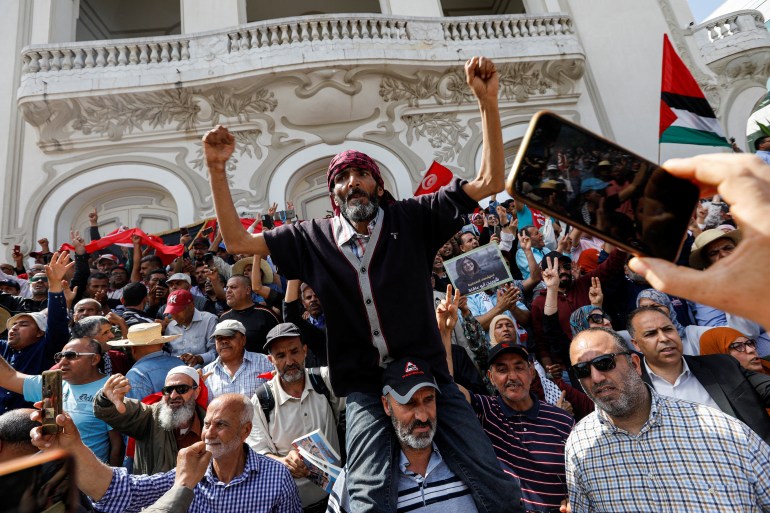 Demonstrators protest against Tunisian President Kais Saied in Tunis, Tunisia May 15, 2022. REUTERS/Zoubeir Souissi