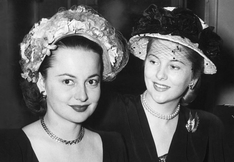 Olivia de Havilland and Joan Fontane
