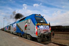 إيران تتمتع بشبكات للنقل البري والسكك الحديدية الممتدة إلى حدود دول الجوار (الفرنسية)