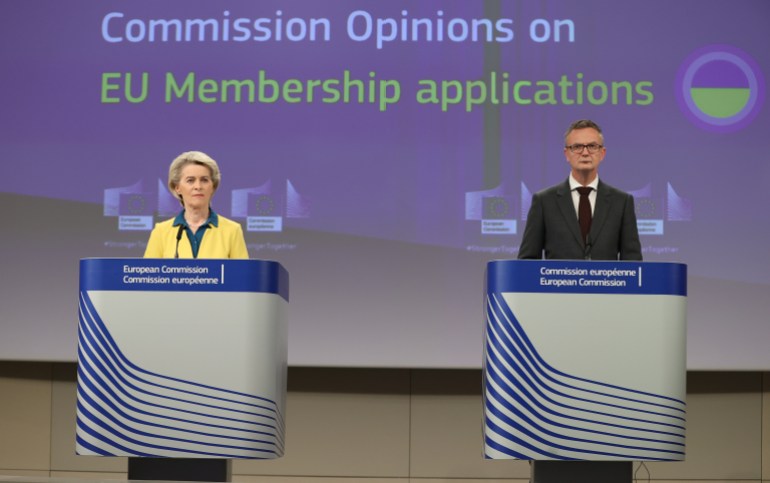 European Commission Comments On EU Membership Applications