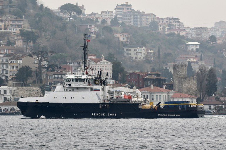 Russian naval tugboat Vasiliy Bekh sails in Istanbul's Bosphorus