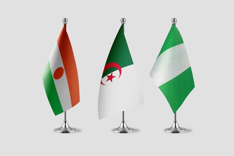 أعلنت السلطات الجزائرية توقيع مذكرة تفاهم جديدة مع النيجر ونيجيريا للشروع في تنفيذ مشروع خط أنابيب الغاز العابر للصحراء.