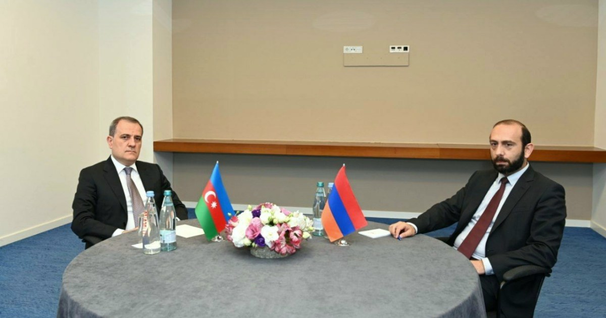 الأول منذ عامين.. وزير الخارجية الأذربيجاني ونظيره الأرميني يبحثان تطبيع العلاقات