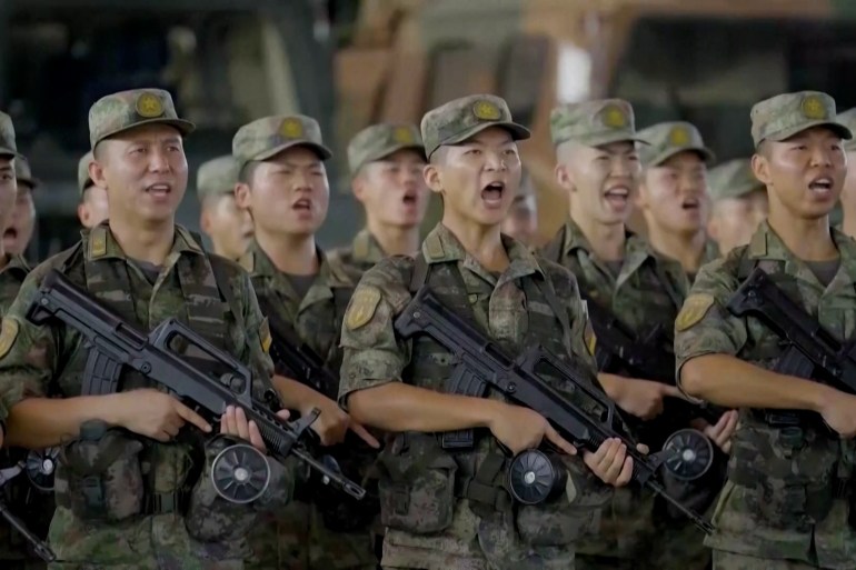 الجيش الصيني يعلن انتهاء مناوراته بالقرب من تايوان