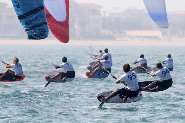 Izkušnje surfanja in vodnih športov bodo na voljo oboževalcem na plažah Katarja (Al Jazeera) 