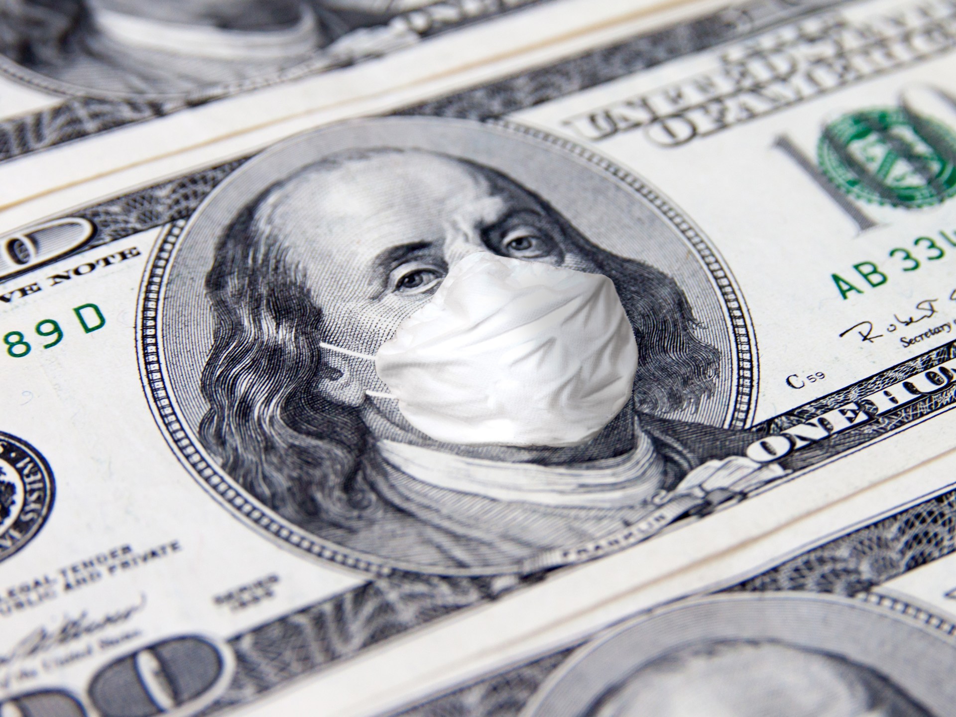 تقرير أميركي: سرقة 200 مليار دولار من قروض الشركات الصغيرة خلال وباء كوفيد