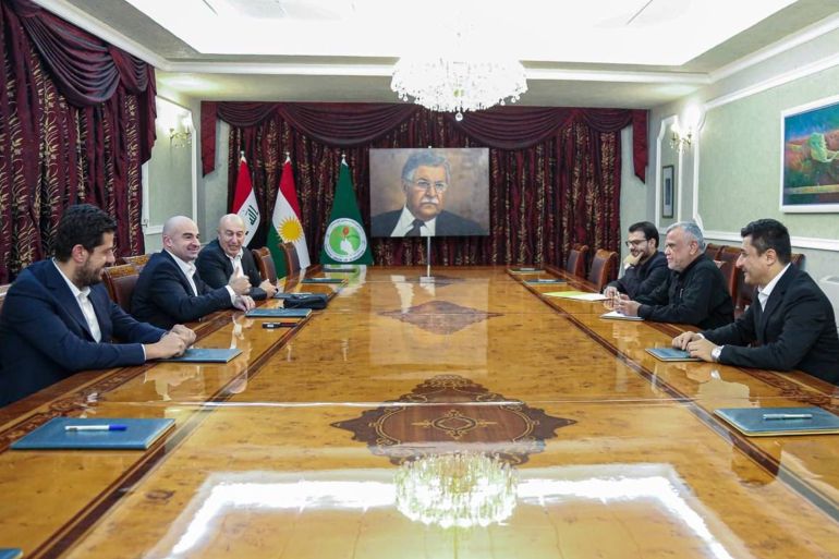 لقاء في مدينة السليمانية شمالي العراق بين زعيم تحالف الفتح هادي العامري وقيادة حزب الاتحاد الوطني الكردستاني