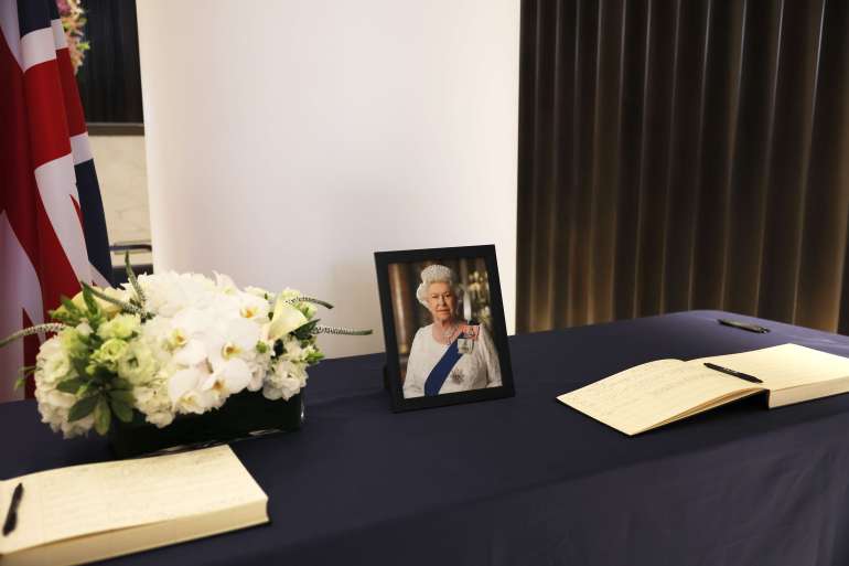 U.S. Reacts To The Passing Of Queen Elizabeth II