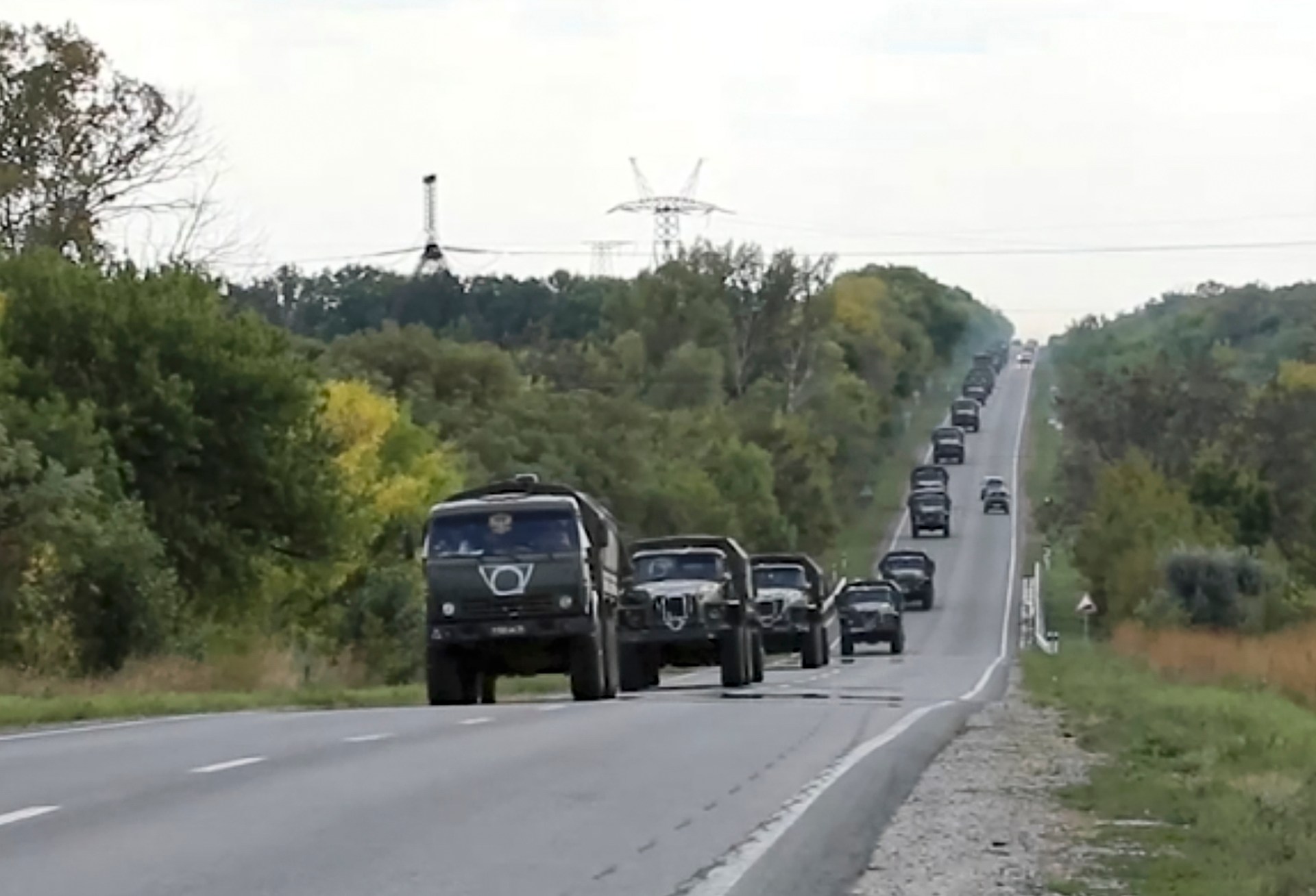 أوكرانيا تعلن استعادة 30 بلدة في خاركيف وروسيا ترسل تعزيزات والأوروبيون يمهدون لإجراءات "غير مسبوقة"