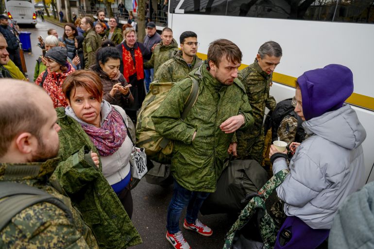 Russian defense minister says 200,000 people reported to service under mobilization