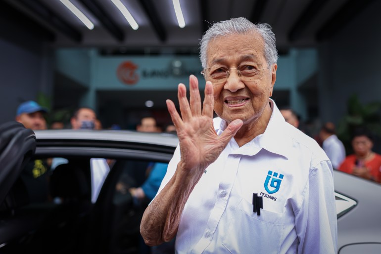 Malaysia’s Former PM Mahathir Attends Election Campaign Event