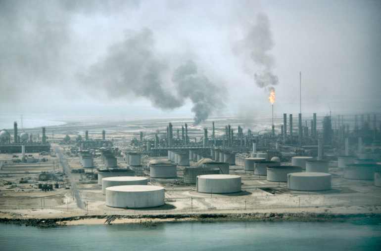 The Aramco Oil Refinery in Dahran, Saudi Arabia, Middle East. (Photo by: MyLoupe/Universal Images Group via Getty Images) GettyImages-170501340