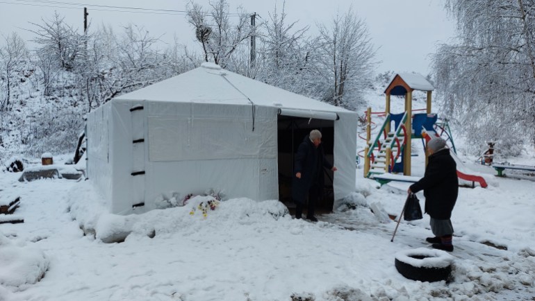 صور لتقرير - Fw: استهداف منشآت الطاقة.. عندما يصبح البرد أشد على الأوكرانيين من نيران الحرب