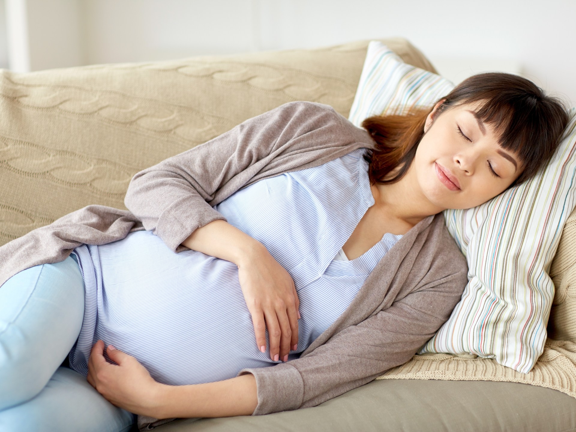 К чему снится беременный муж жене