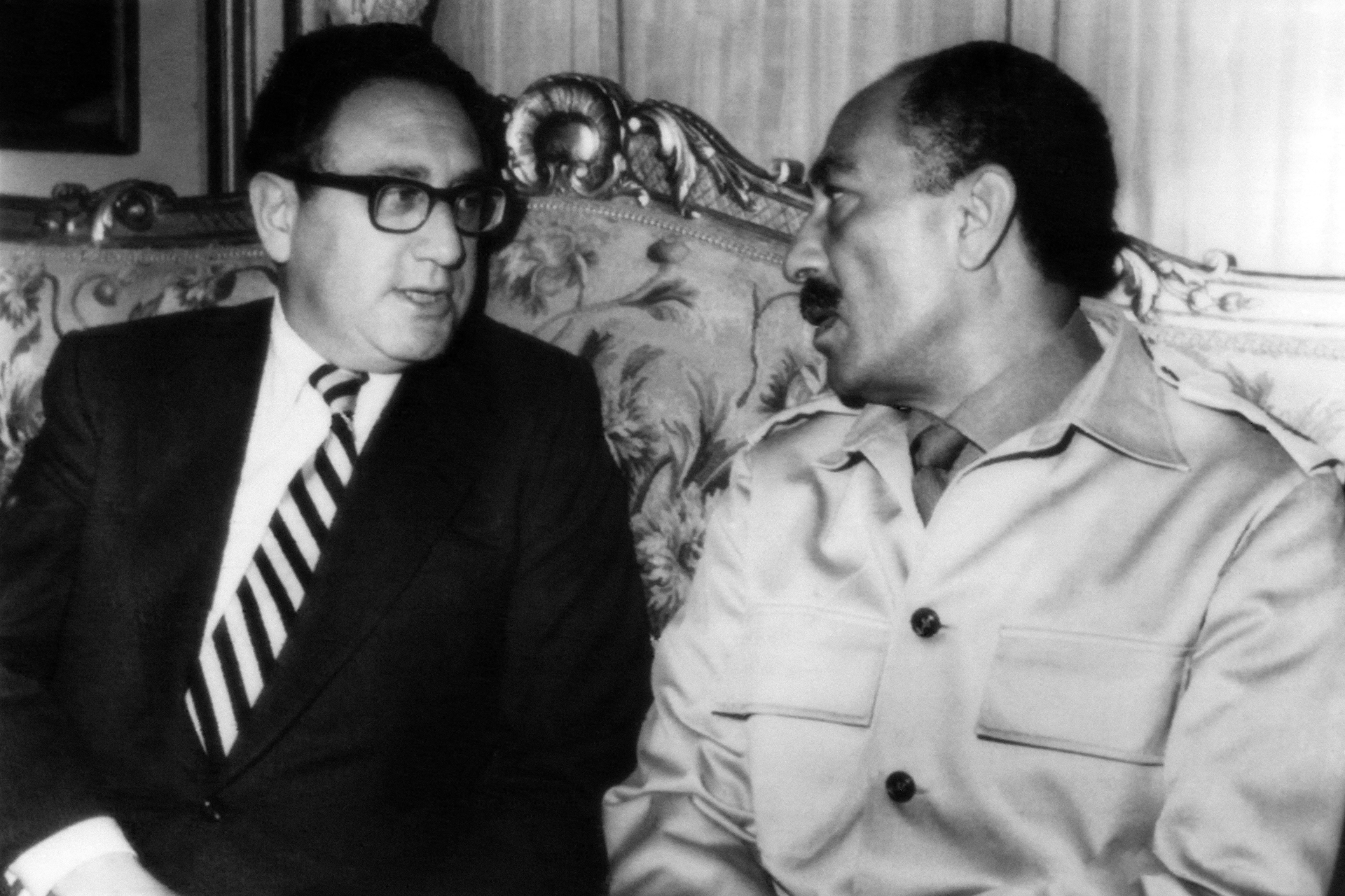 Qualités de leadership et lecture de Sadat de Kissinger |  des avis