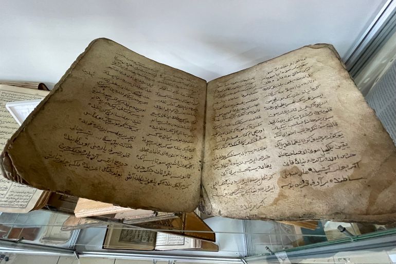 مخطوط باللغة العثمانية يعود إلى بداية القرن التاسع عشر الميلادي