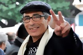 الناشط والسياسي التونسي عز الدين الحزقي مواقع التواصل