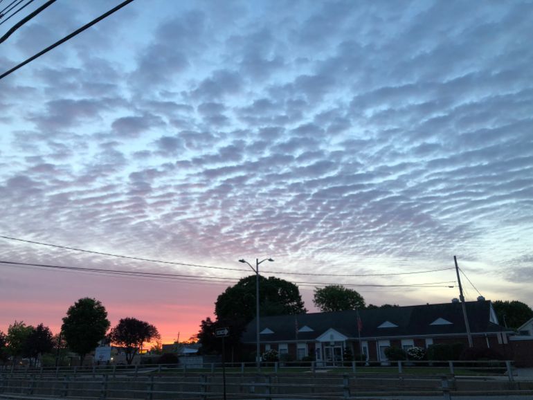 Chemtrails at dawn with HAARP-signature parallel-bars and interference patterns in the clouds over East ...