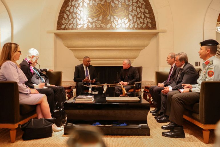 Jordan's king Abdullah II meets with U.S. Defense Secretary Lloyd Austin in Amman, Jordan March 5, 2023. Jordanian Royal Palace/Handout via Reuters REUTERS ATTENTION EDITORS - THIS IMAGE WAS PROVIDED BY A THIRD PARTY. NO RESALES. NO ARCHIVES
