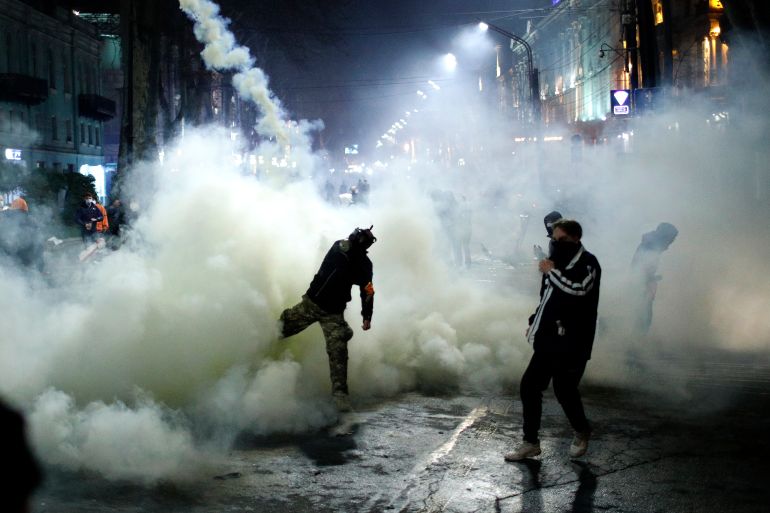 Georgian police, protesters clash during protest against ‘foreign agents’ bill