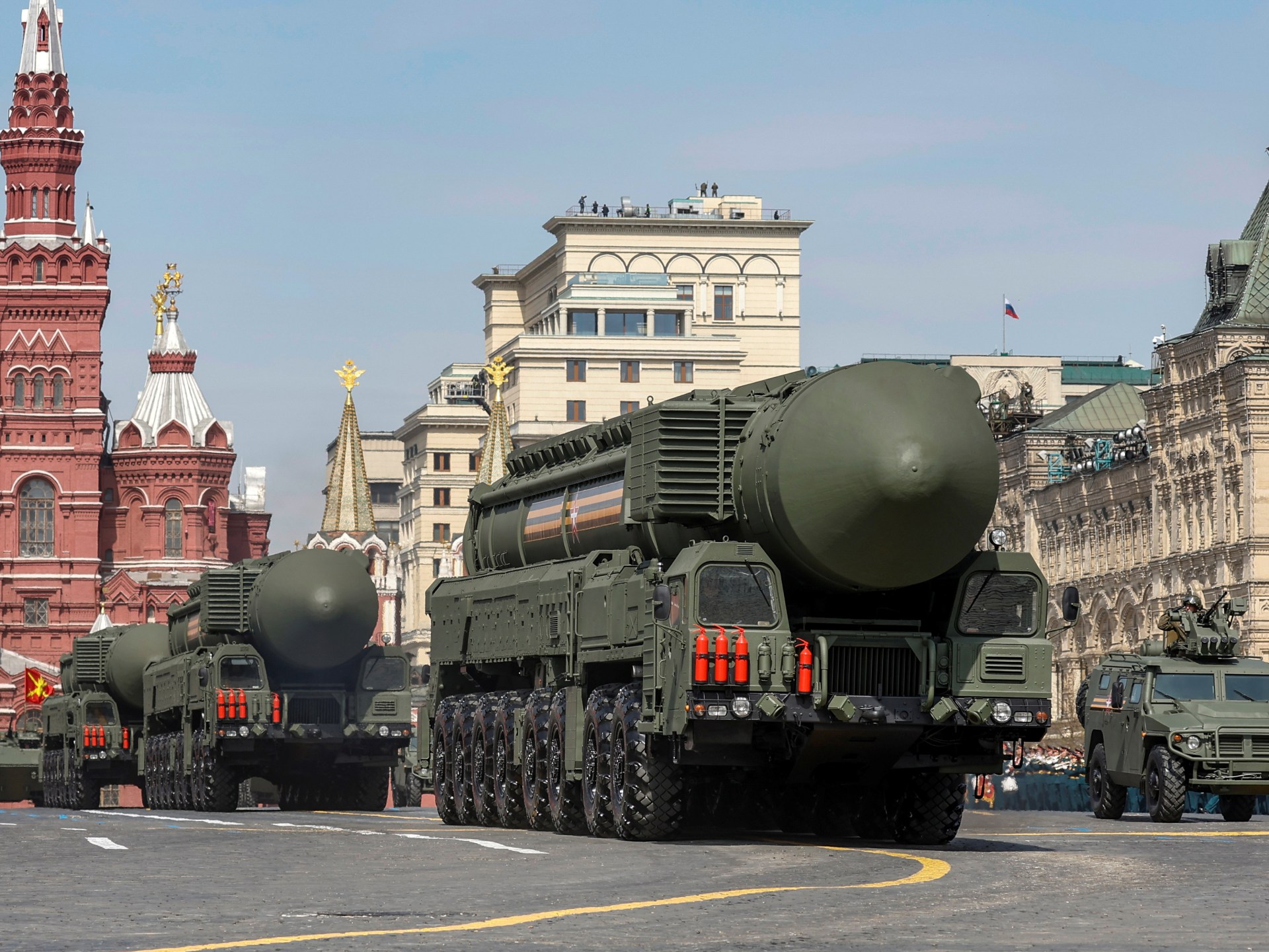 الناتو والاتحاد الأوروبي يعتبران قرار نشر أسلحة نووية في بيلاروسيا تصعيدا خطيرا وأوكرانيا تدعو لاجتماع عاجل لمجلس الأمن