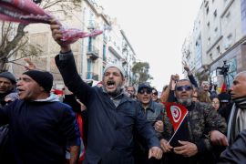 Tunisia's Salvation Front calls for protest over arrests