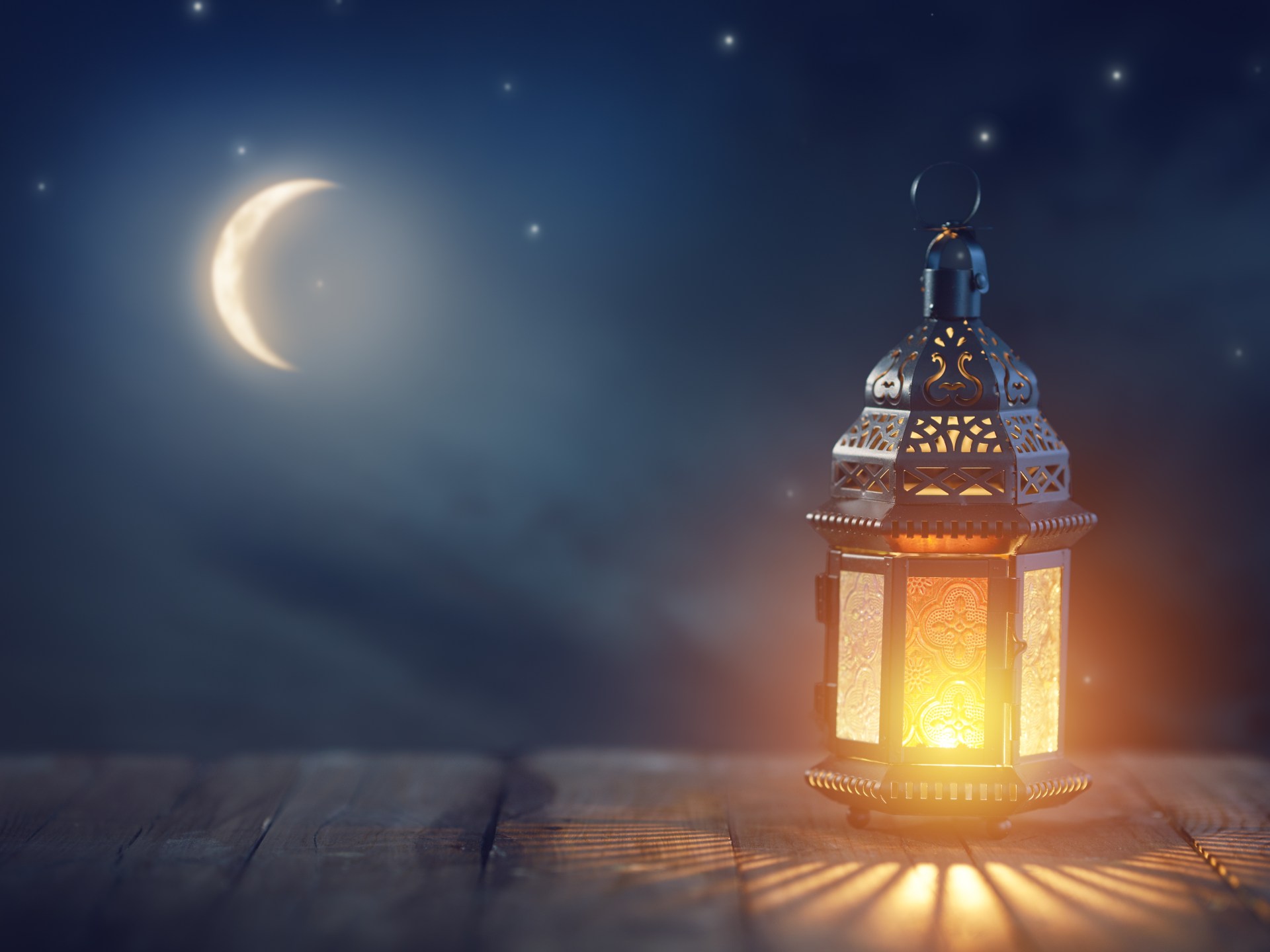 دول عربية وإسلامية تعلن الخميس أول أيام رمضان