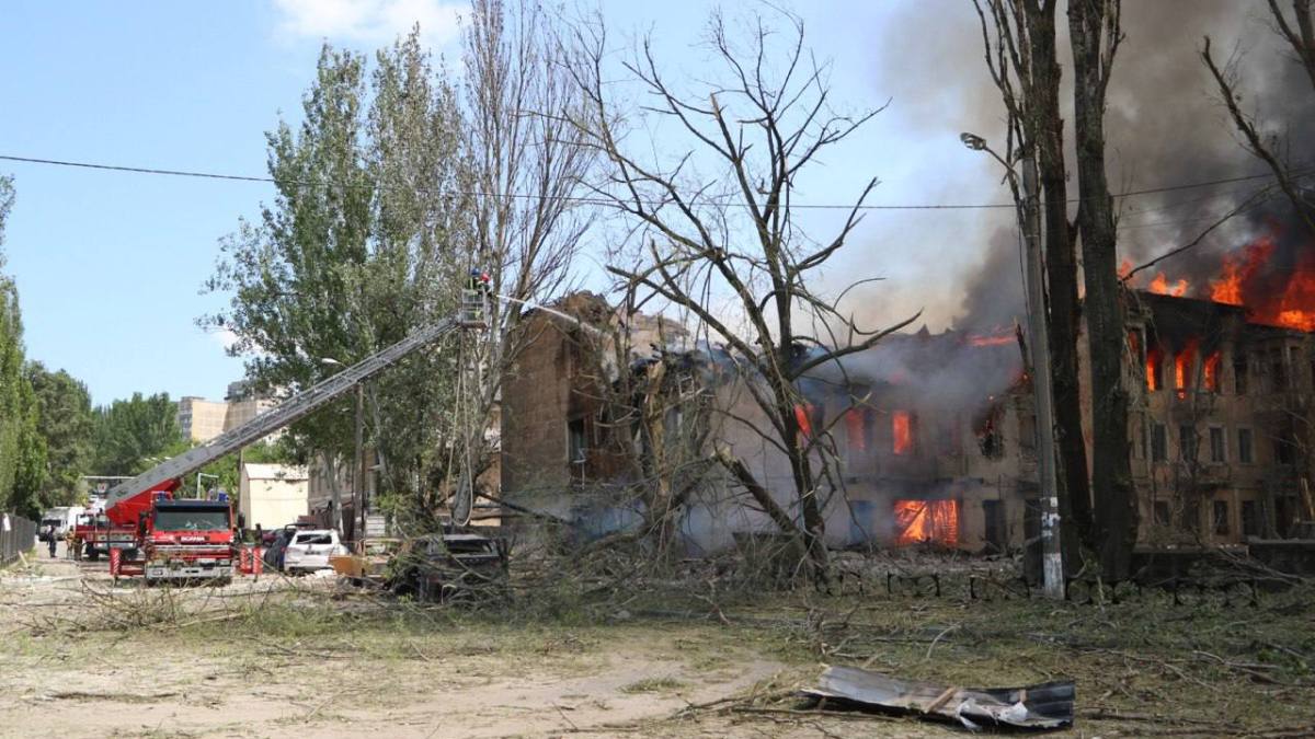 مقتل وإصابة العشرات بقصف روسي على منشأة طبية أوكرانية ومؤسس فاغنر يتحدث عن تكليف قواته بالقتال على جبهة جديدة