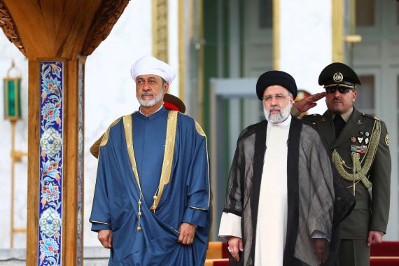 Iranian President Raisi welcomes Oman's Sultan Haitham in Tehran