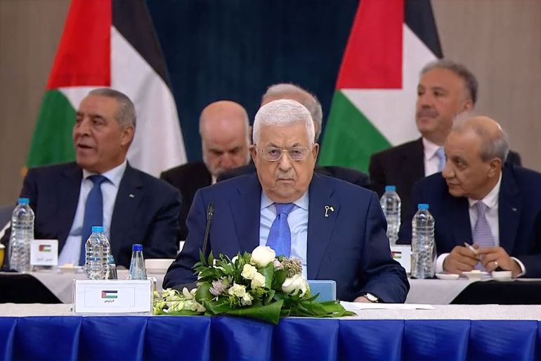  محمود عباس يكلف محمد مصطفى بتشكيل حكومة فلسطينية جديدة %D8%B9%D8%A8%D8%A7%D8%B3-1690727924