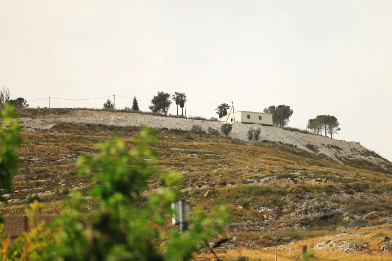 جانب من المدرسة الدينية في مستوطنة حومش- الصورة من مصور خاصة بالجزيرة نت- الضفة الغربية- نابلس- مستوطنة حومش شمال نابلس- الجزيرة نت13