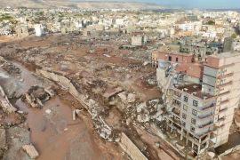 آثار الدمار الذي خلّفه الفيضان في درنة (الجزيرة)