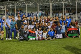 فريق الهلال يحتفل بالتأهل التاريخي بكأس الكونفدرالية الأفريقية (نادي الهلال الليبي)