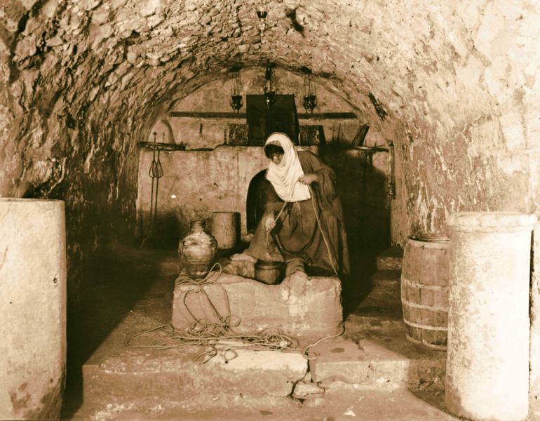 Northern views. Jacob's Well, interior. 1900, West Bank (Photo by: Sepia Times/Universal Images Group via Getty Images)