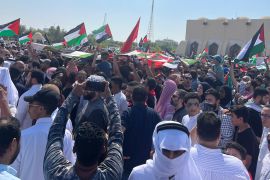 مظاهرات في العاصمة القطرية الدوحة دعما لغزة ورفضا لحرب الإبادة التي تشنها إسرائيل عليها (الجزيرة)