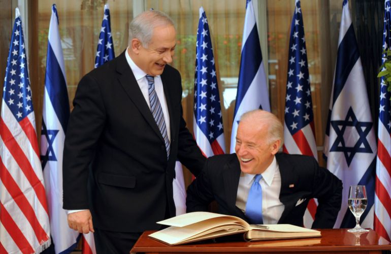 هل يمكن محاكمة قادة أميركا بسبب دعمهم العسكري لإسرائيل؟ Biden-tunisia-1698602388