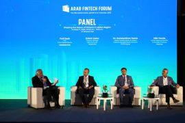 المنتدى العربي للتكتولوجيا المالية ناقش الفرص الواعدة لهذا القطاع (الجزيرة) - Copy
