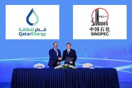 قطر للطاقة وسينوبك وقعتا اتفاقيتين للشراكة في مشروع توسعة حقل الشمال الجنوبي وتوريد الغاز الطبيعي المسال للصين لـ27 عاما (قطر للطاقة)