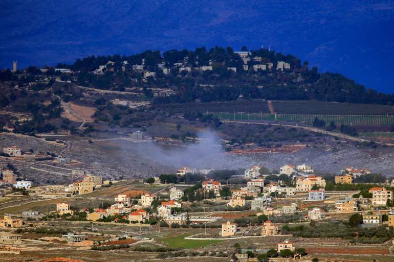 قصف على إحدى القرى في جنوب لبنان (الفرنسية)