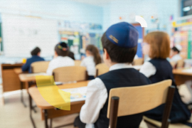 وحشية نظام التعليم الإسرائيلي.. ماذا يدرس الأطفال في واحة الديموقراطية؟