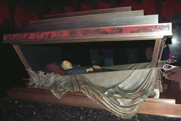 The body of the founder of the Soviet state Vladimir Lenin lies in a sarcophagus October 26, 1993 in the Red Square mausoleum in Moscow. The Kremlin said that Lenin's embalmed body would stay in its mausoleum for the time being, and Moscow authorities pledged its eventual removal would be orderly and dignified. SCANNED FROM NEGATIVE. REUTERS/Vladimir Persianov PN