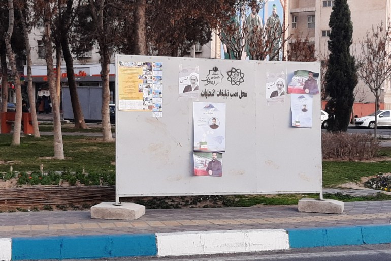 الفتور يخيم على الحملات الانتخابية في إيران (الجزيرة)
