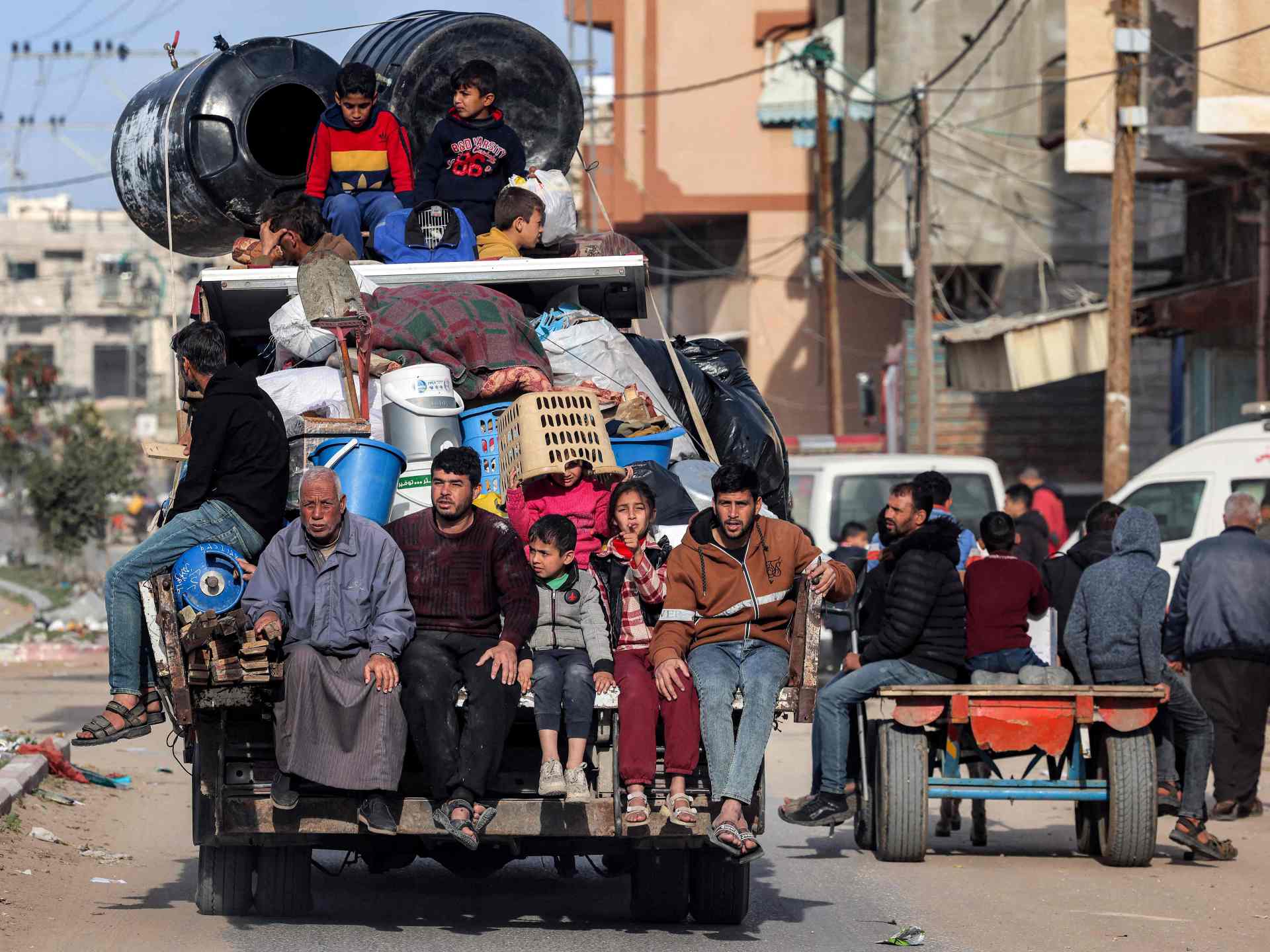 مسؤول أممي: نزوح سكان غزة لمصر يجعل حل الصراع مستحيلا
