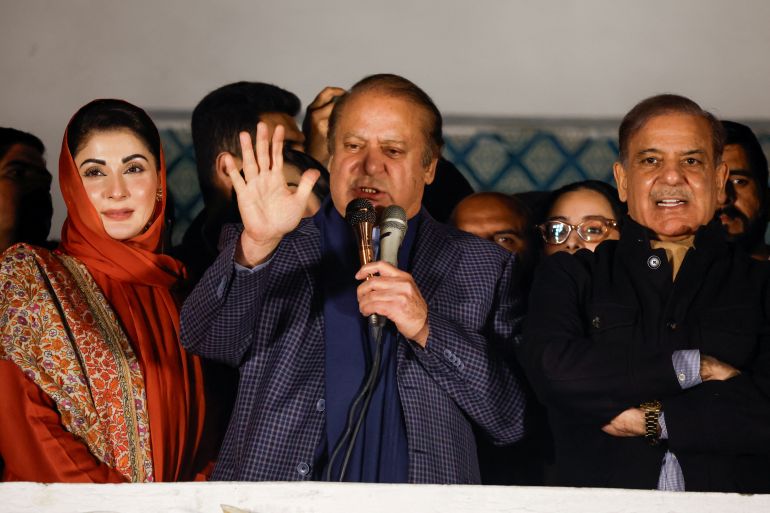 Former Prime Minister of Pakistan Nawaz Sharif speaks, flanked by his daughter and politician Maryam Nawaz Sharif and his brother and former Prime Minister Shahbaz Sharif, at the party office of Pakistan Muslim League (N) at Model Town in Lahore, Pakistan, February 9, 2024. REUTERS/Navesh Chitrakar
