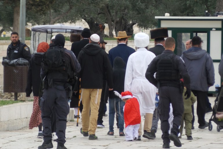 اقتحامات المستوطنين للمسجد الأقصى في عيد المساخر
